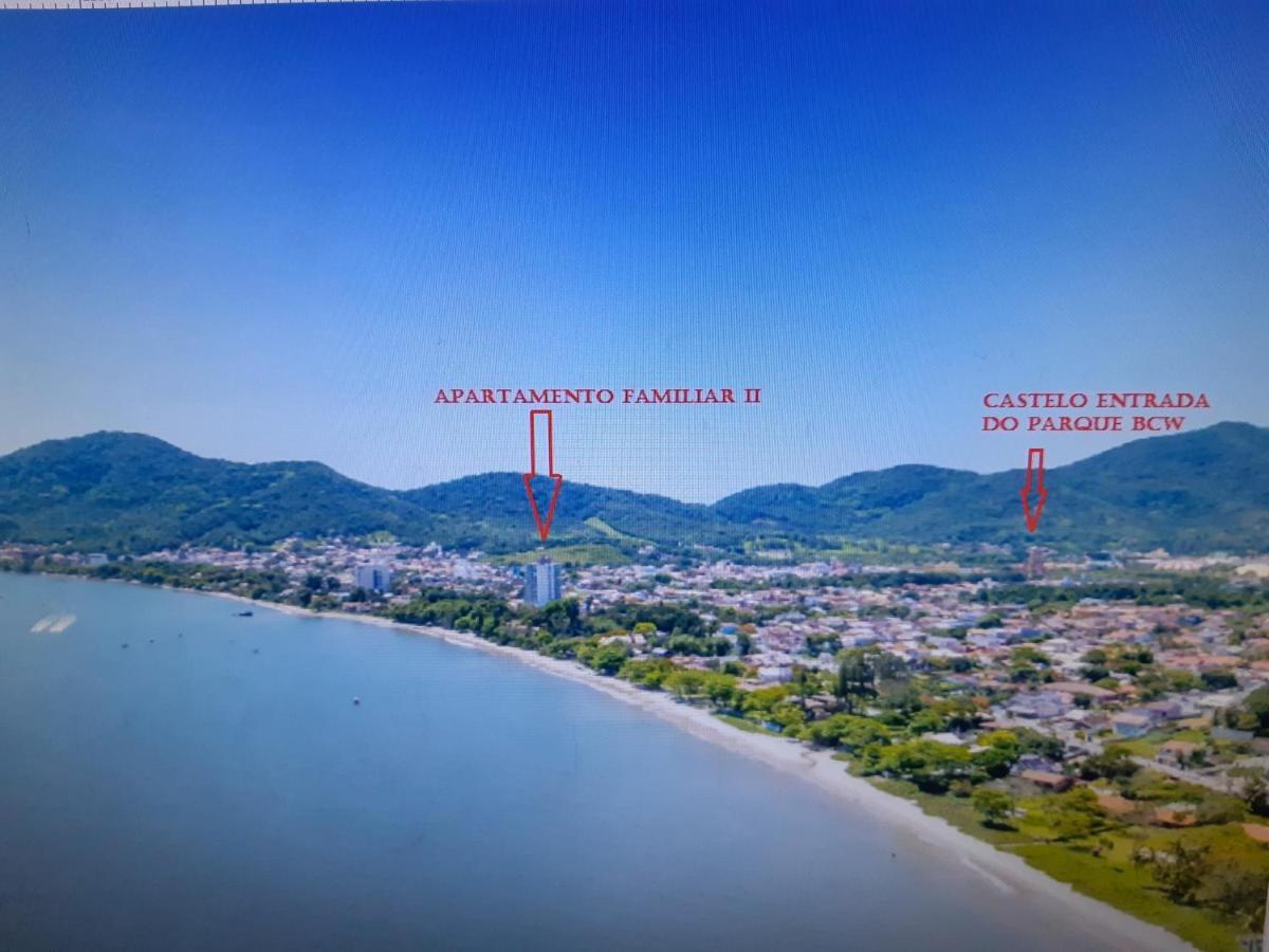 Apartamento Familiar II - Vista Para O Mar E Proximo Ao Beto Carrero Penha  Kültér fotó